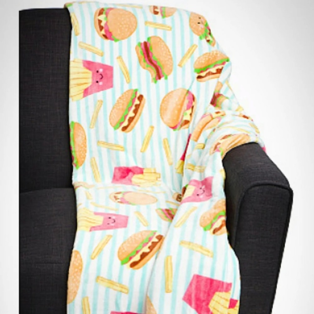 Hamburger and fries blanket